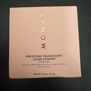 Monat Perfecting Translucent Loose Powder HONEY